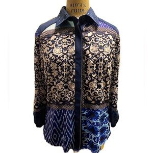 Leslie’s Business Casual button down shirt